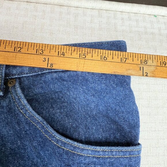 Lee Genuine Jeans Mens Size 36X32 Blue Denim Straight-Leg Classic Fit - Picture 5 of 9